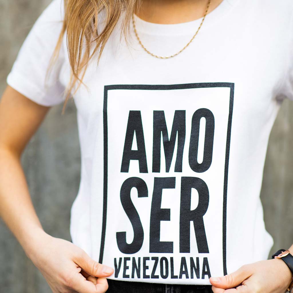 Demasiado amor ser venezolana Tshirt